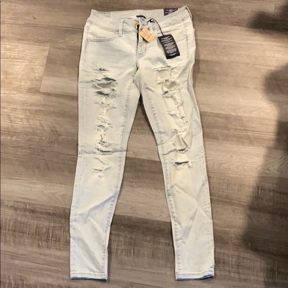 AE Super Stretch light denim holy jeans - Picture 1 of 3